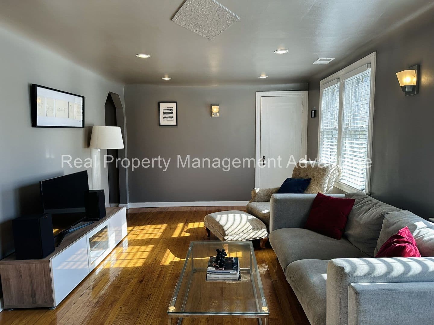 Ferndale Apartment: 781 Camden St