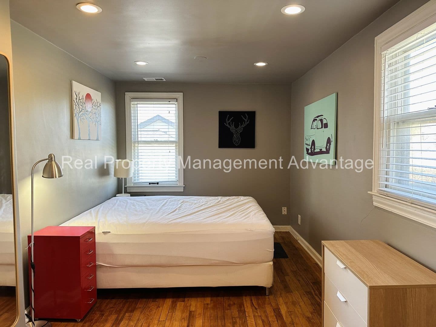 Ferndale Apartment: 781 Camden St