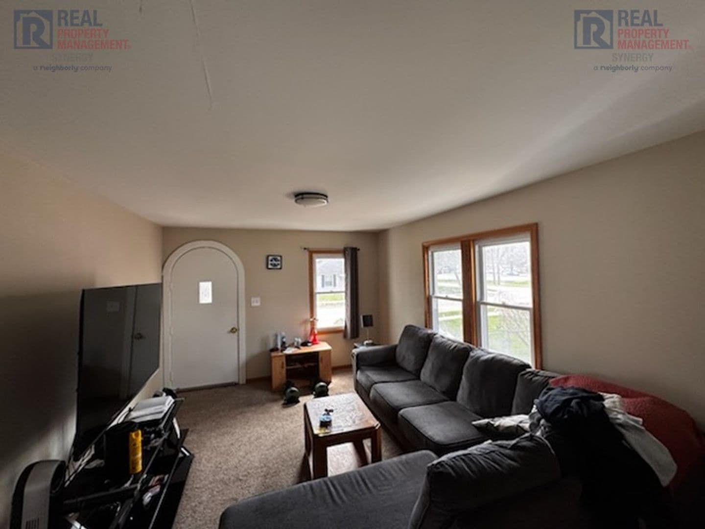 Wayne House: 35442 Stellwagen St