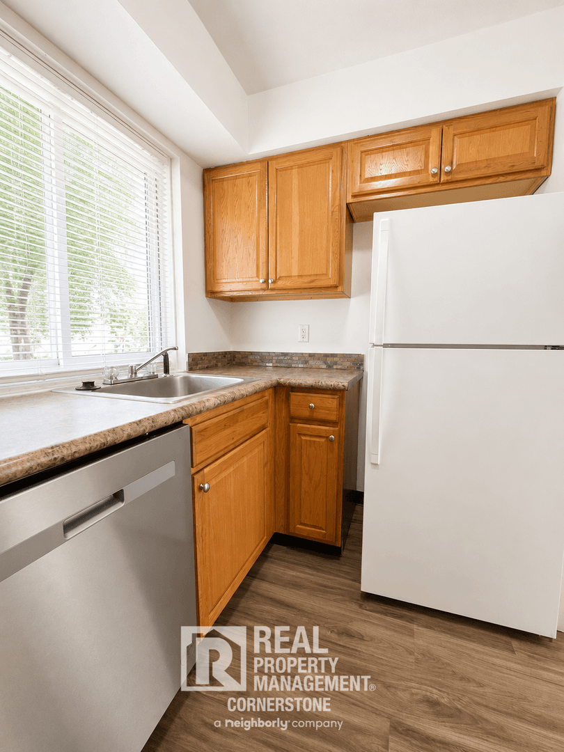 Kalamazoo Apartment: 5735 E G Ave
