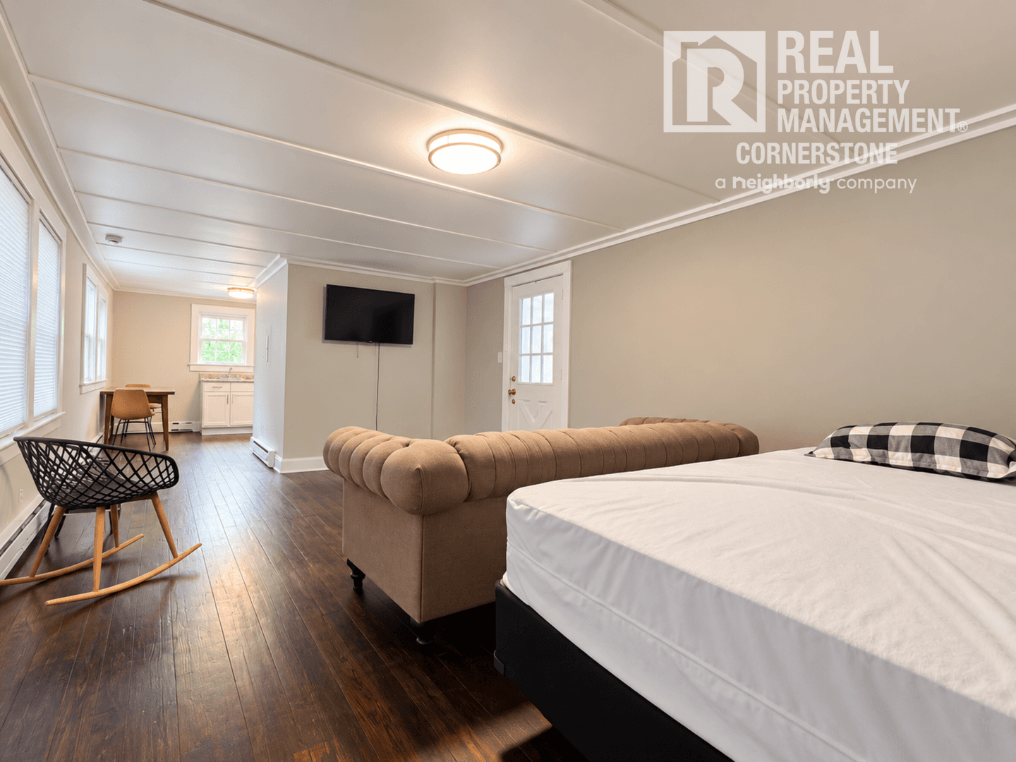 Kalamazoo Apartment: 2423 Parkview Ave