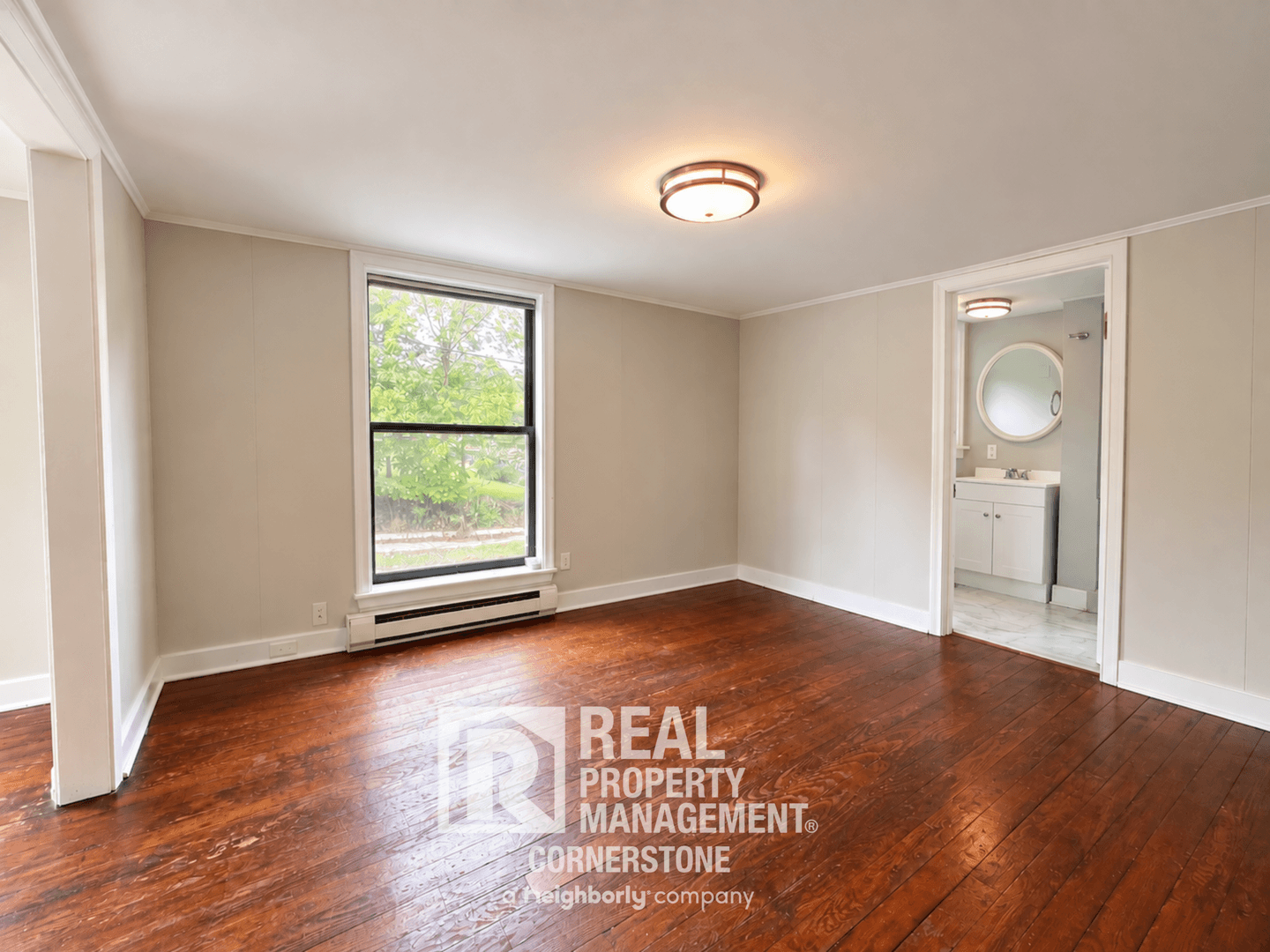 Kalamazoo Apartment: 2423 Parkview Ave