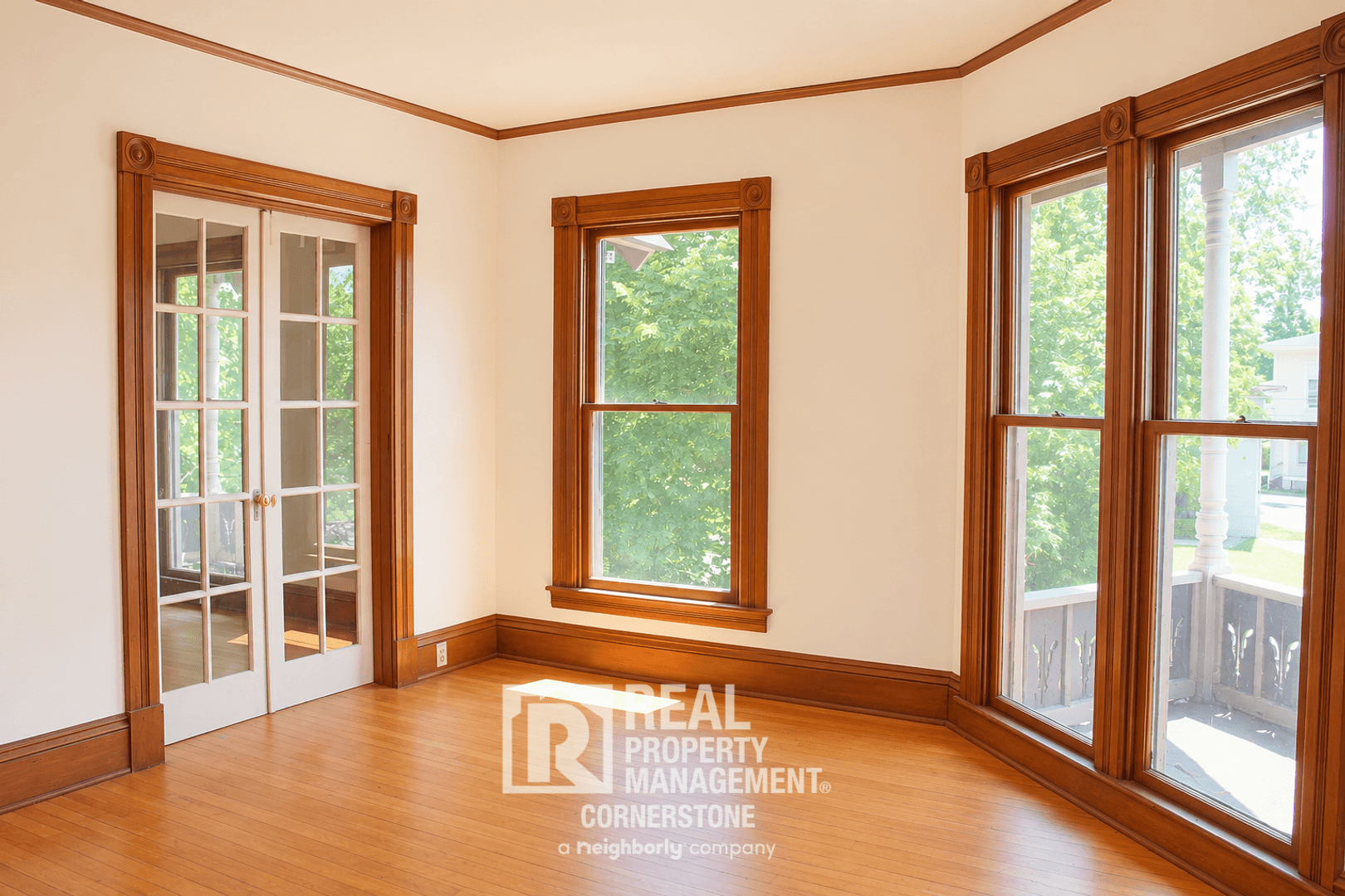 Kalamazoo Apartment: 808 W Kalamazoo Ave