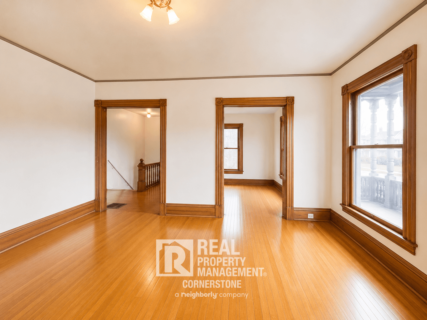Kalamazoo Apartment: 808 W Kalamazoo Ave