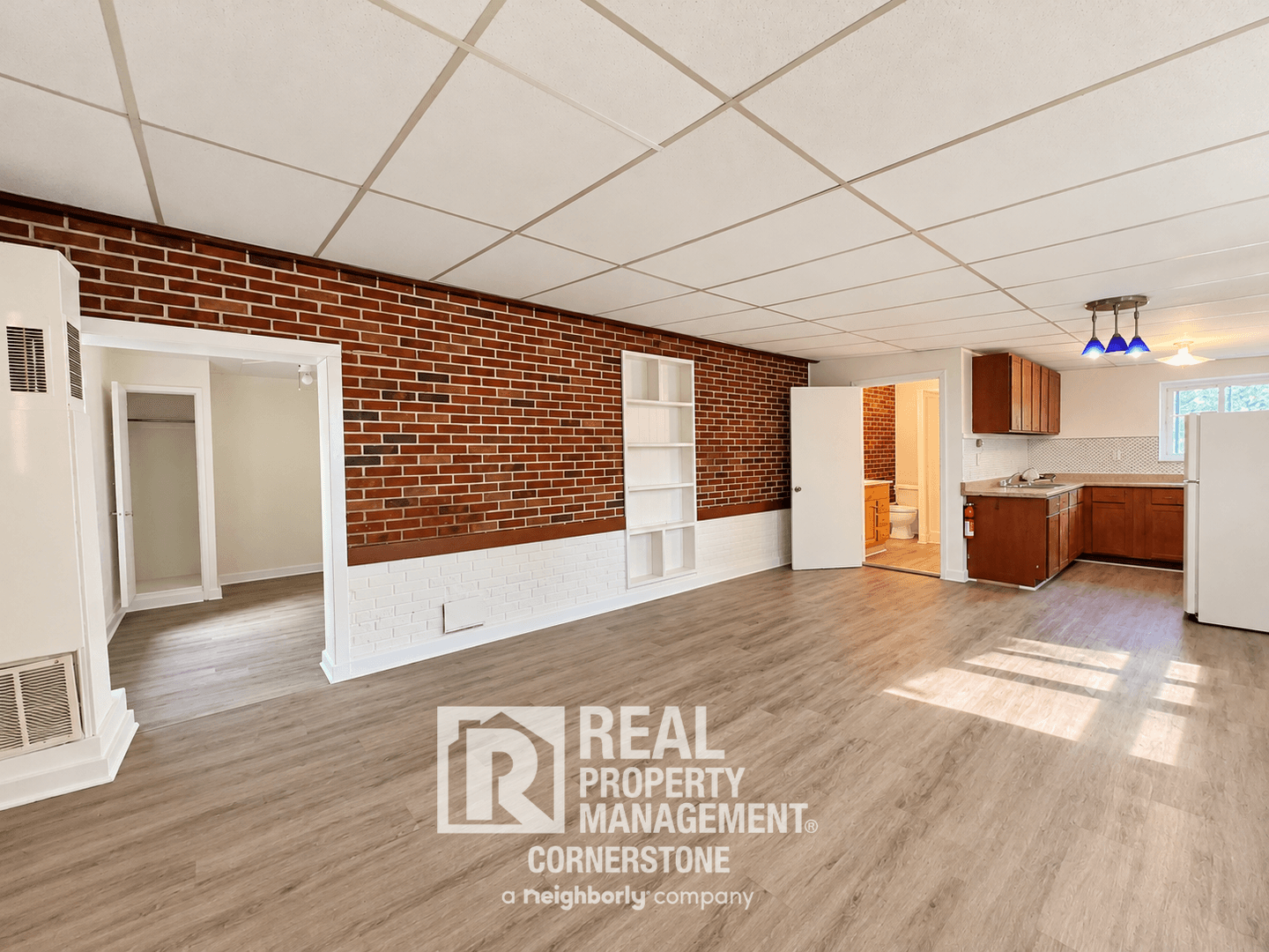 Kalamazoo Apartment: 720 Ashley Drive