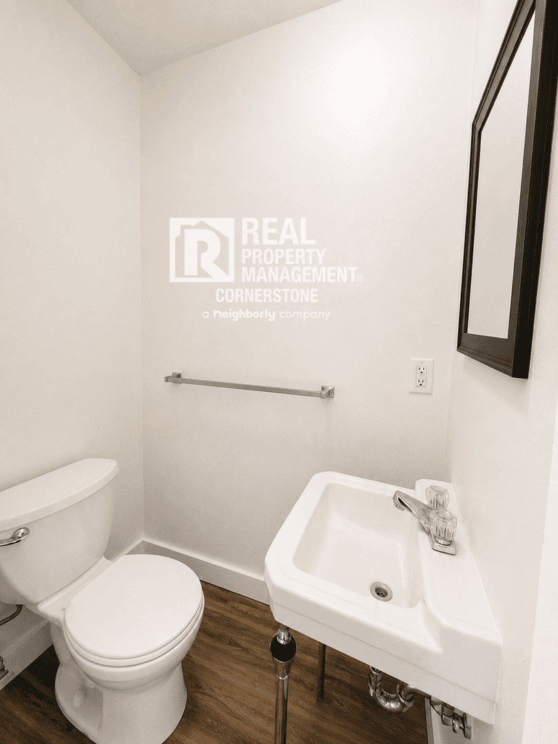 Kalamazoo Apartment: 5735 E G Ave