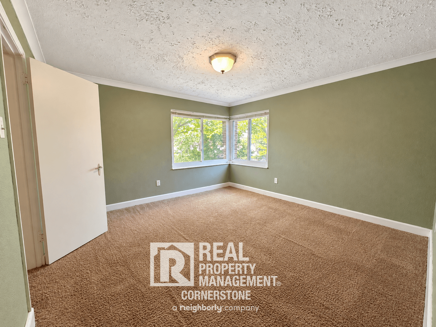 Kalamazoo Apartment: 720 Ashley Drive