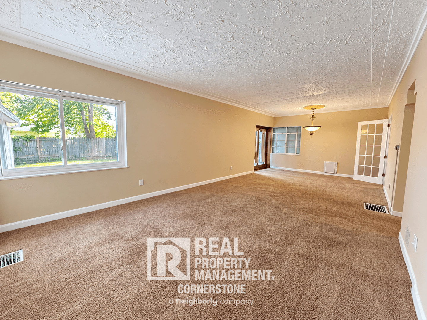Kalamazoo Apartment: 720 Ashley Drive