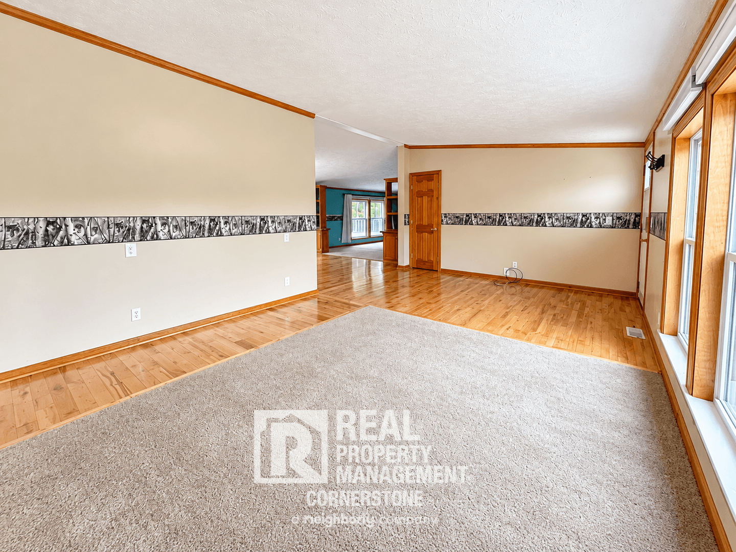 Plainwell House: 579 110th Ave