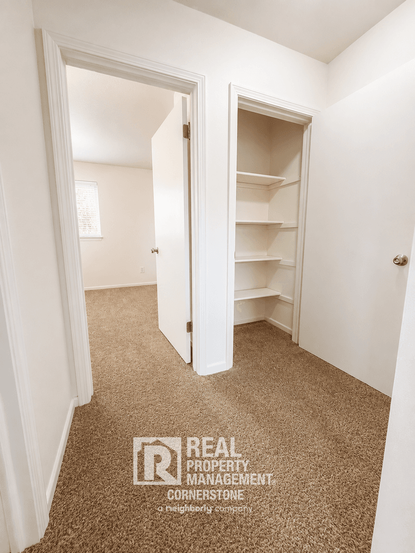 Kalamazoo Apartment: 5735 E G Ave