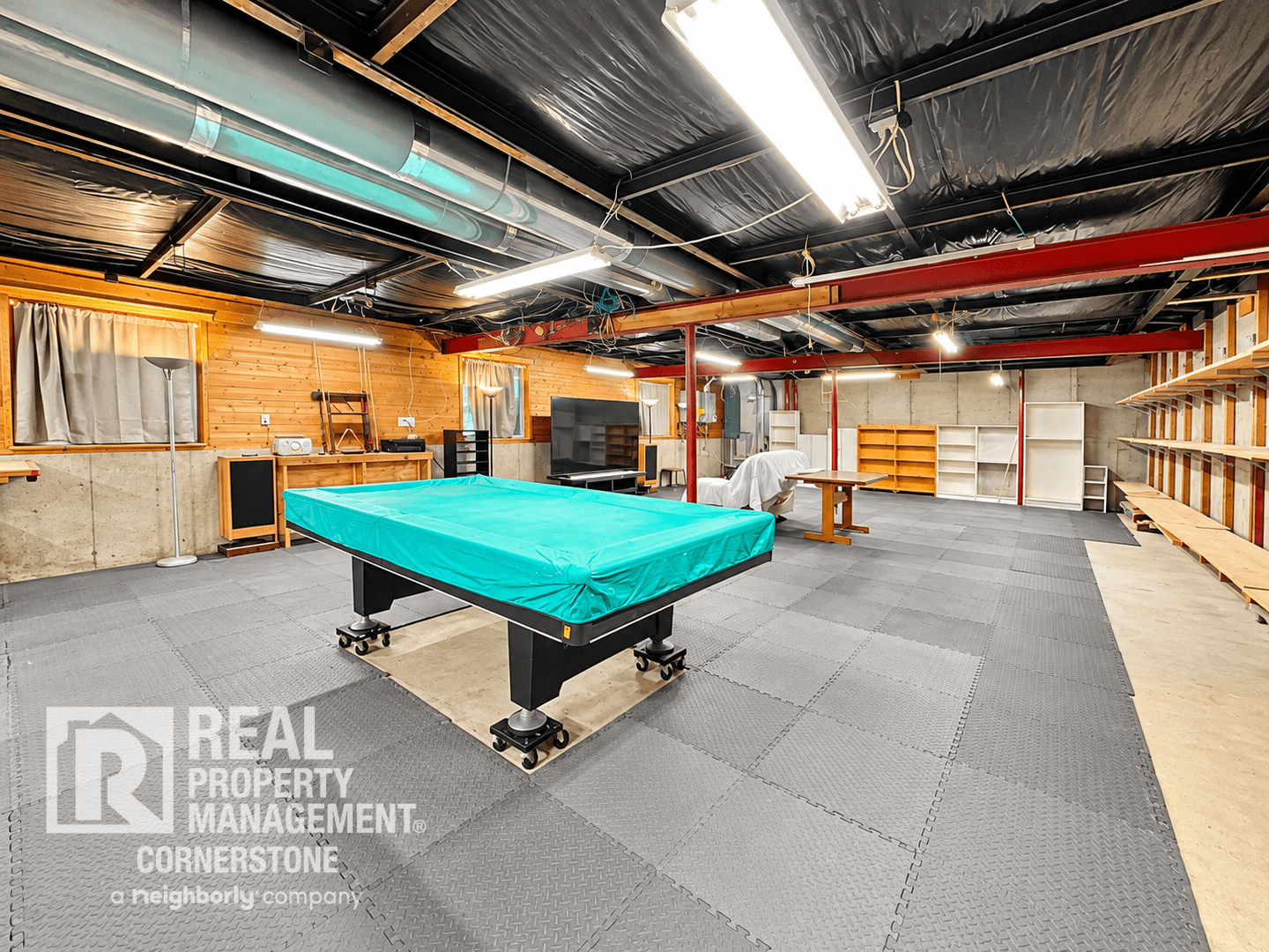 Plainwell House: 579 110th Ave