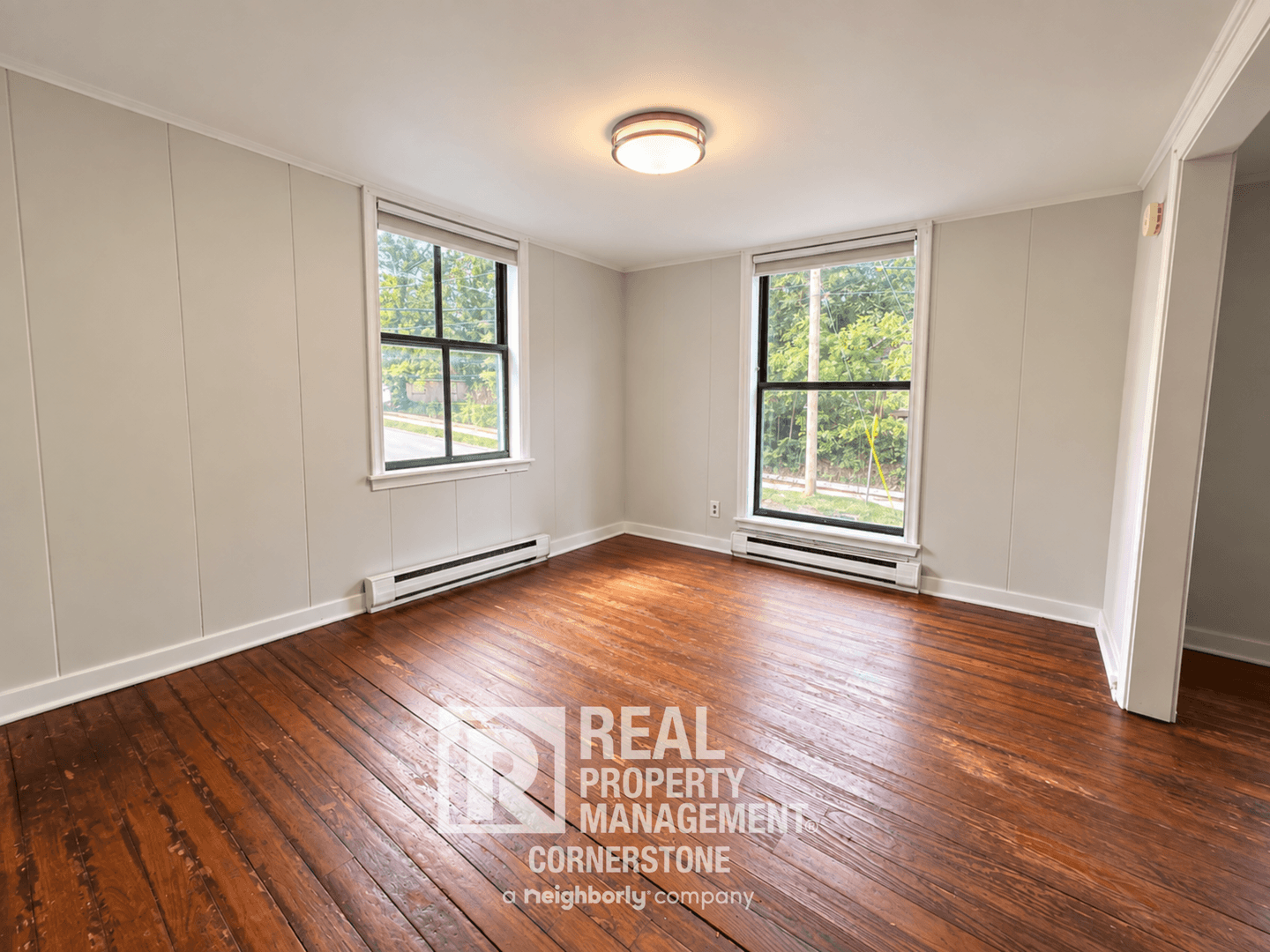 Kalamazoo Apartment: 2423 Parkview Ave