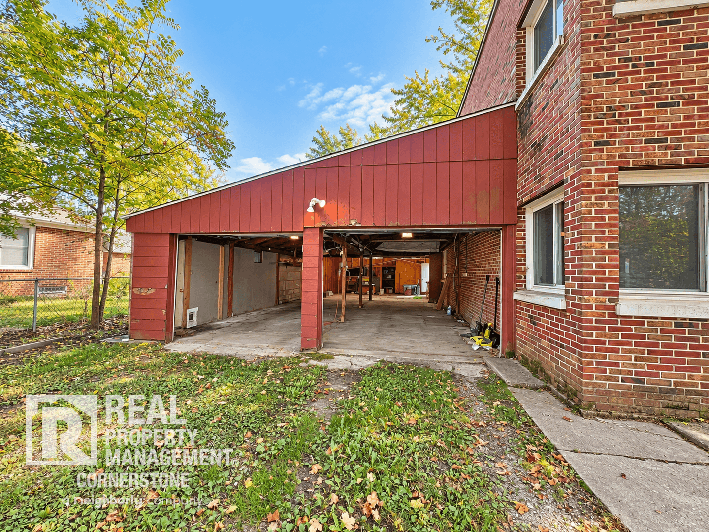 Kalamazoo Apartment: 720 Ashley Drive