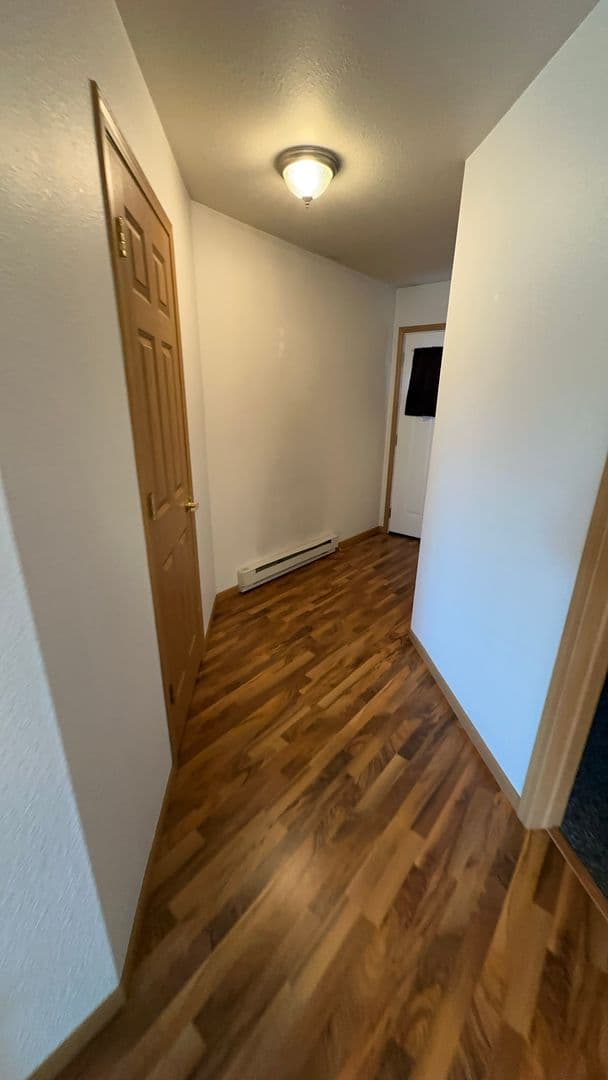 Pillager Apartment: 1036 Meadowview Lane