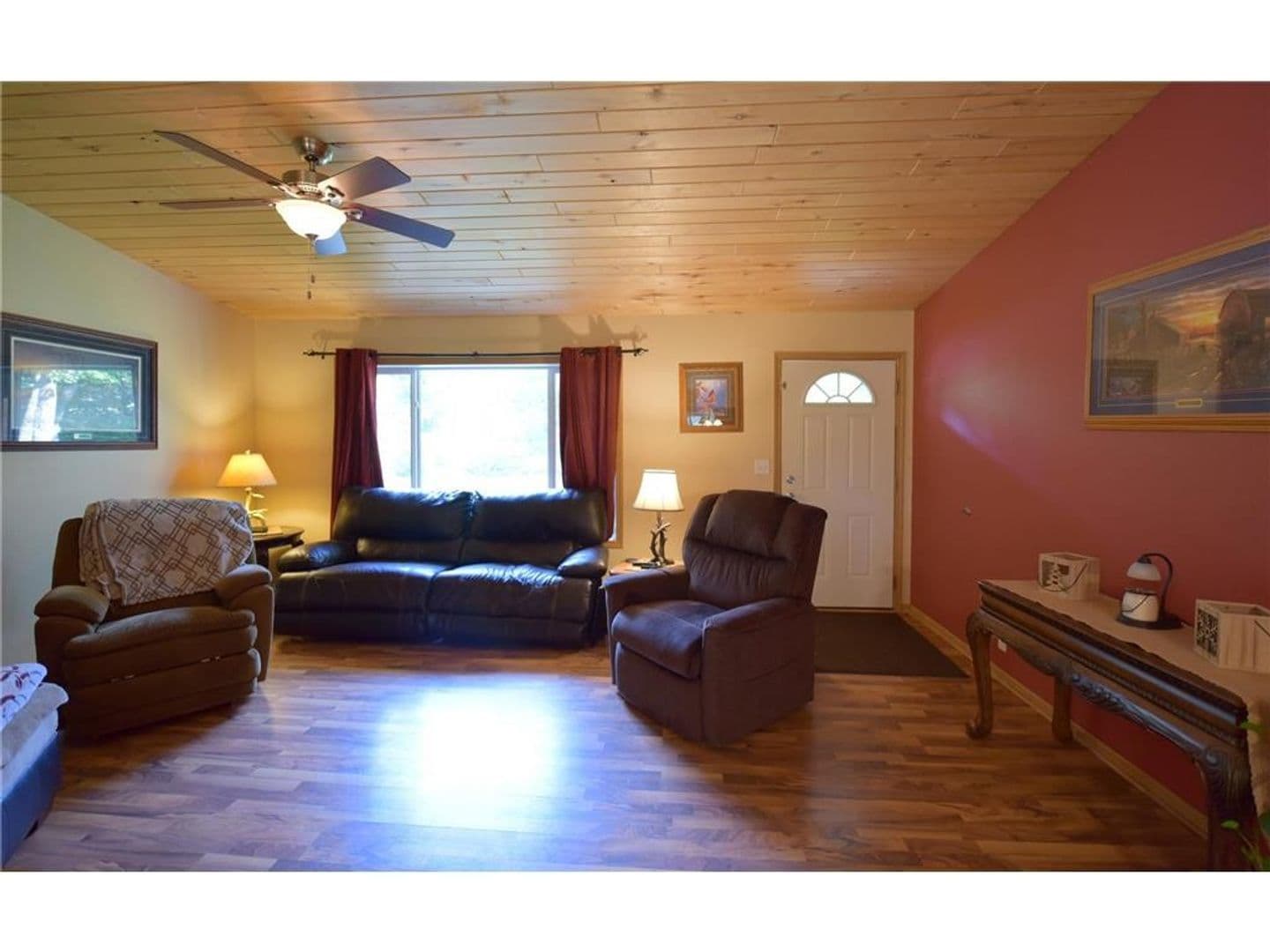 Pillager Apartment: 12858 Woodfern Lane