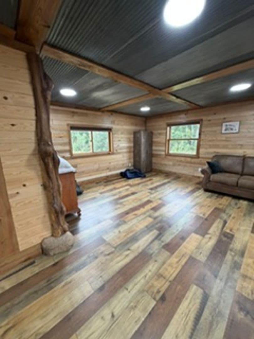 Pequot Lakes House: 9170 25th Ave SW