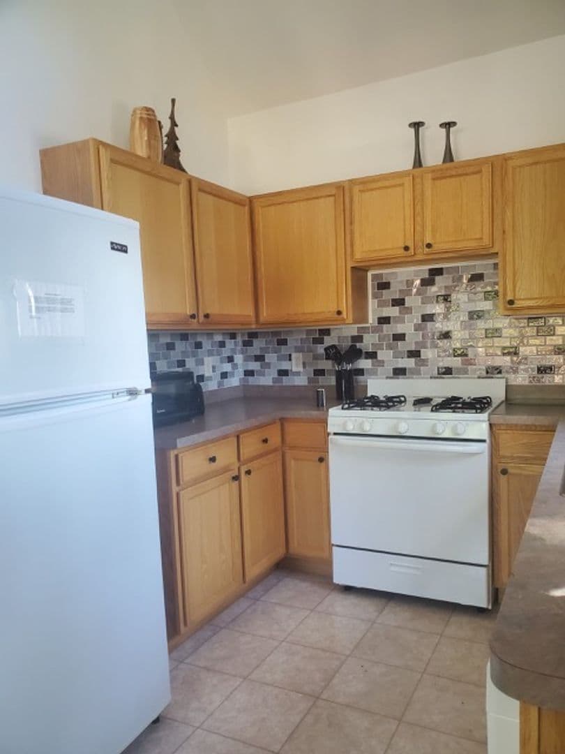 Pillager House: 1009 Shady Hollow Rd #4