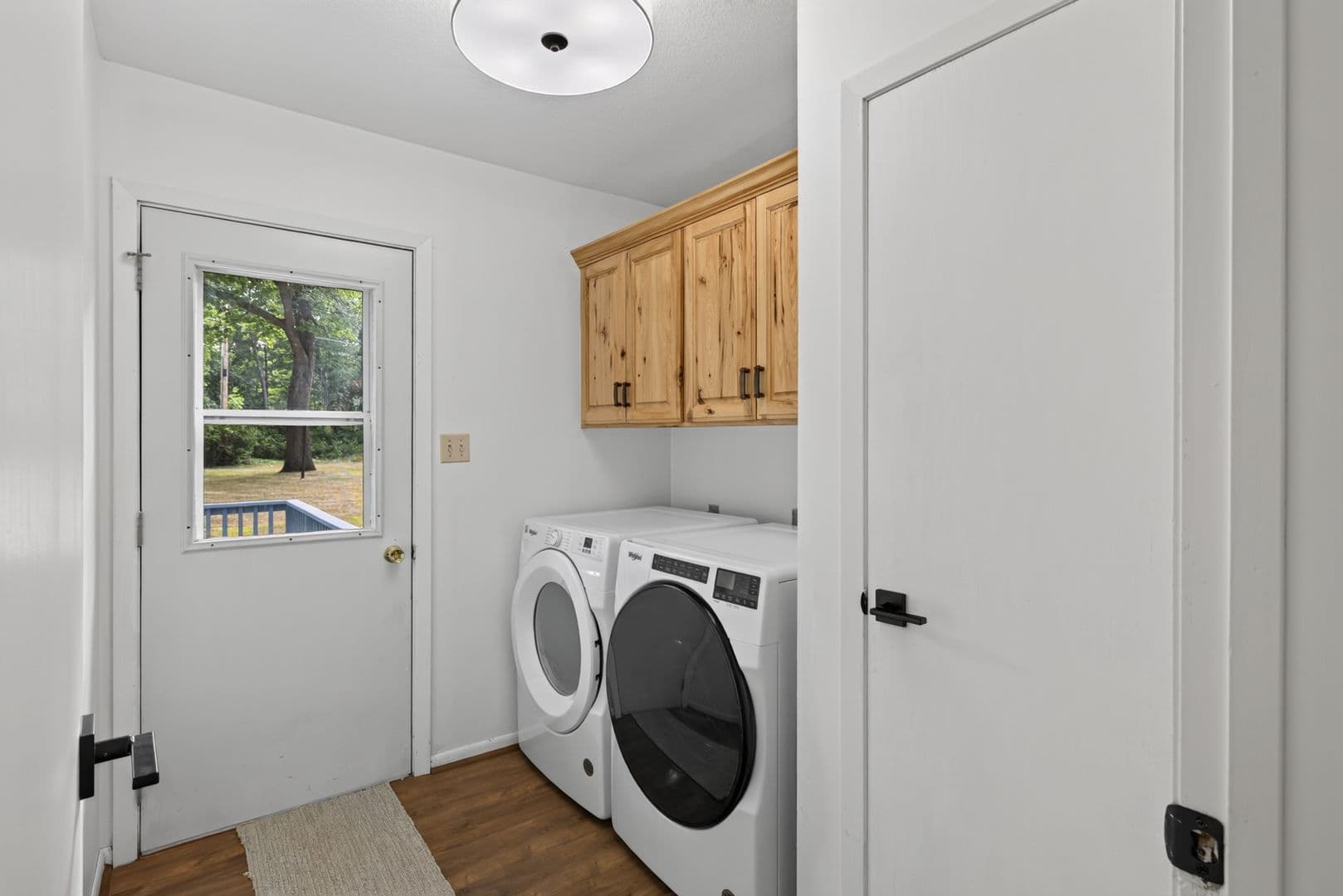 Baxter House: 13503 Meredith Dr