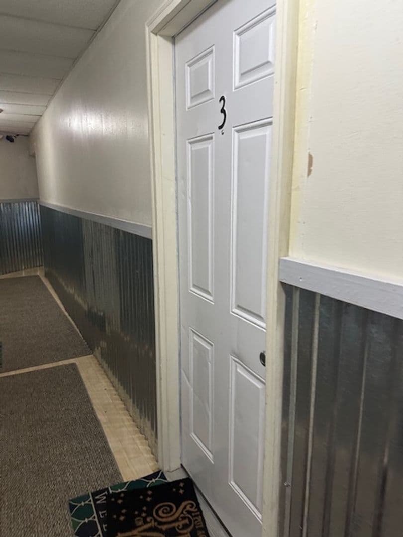 Ironton Apartment: 100 4th St