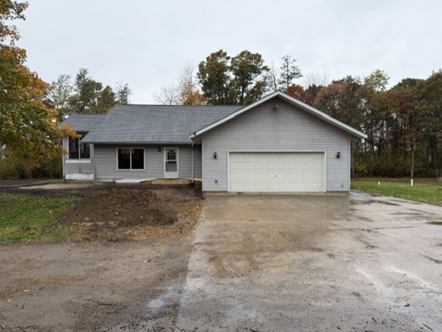Brainerd House: 6078 Pine Beach Rd