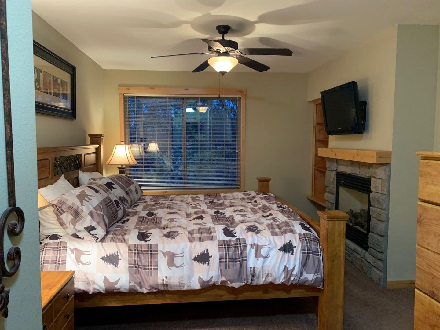Lake Shore House: 8066 Lost Lake Rd #150