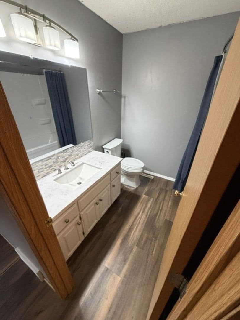 Brainerd House: 6078 Pine Beach Rd