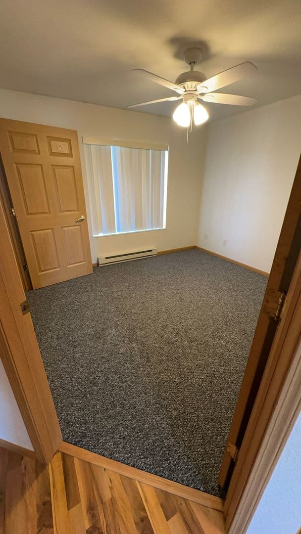 Pillager Apartment: 1036 Meadowview Lane