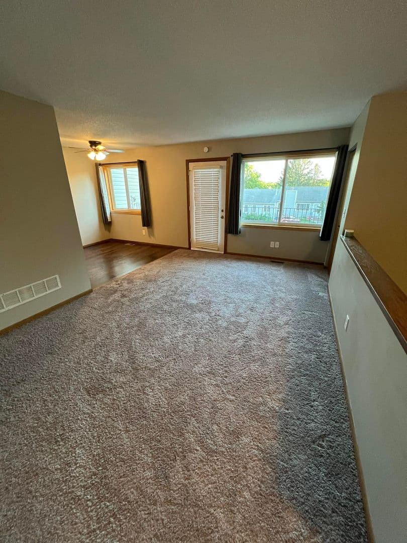 St Paul House: 1409 Farrington St