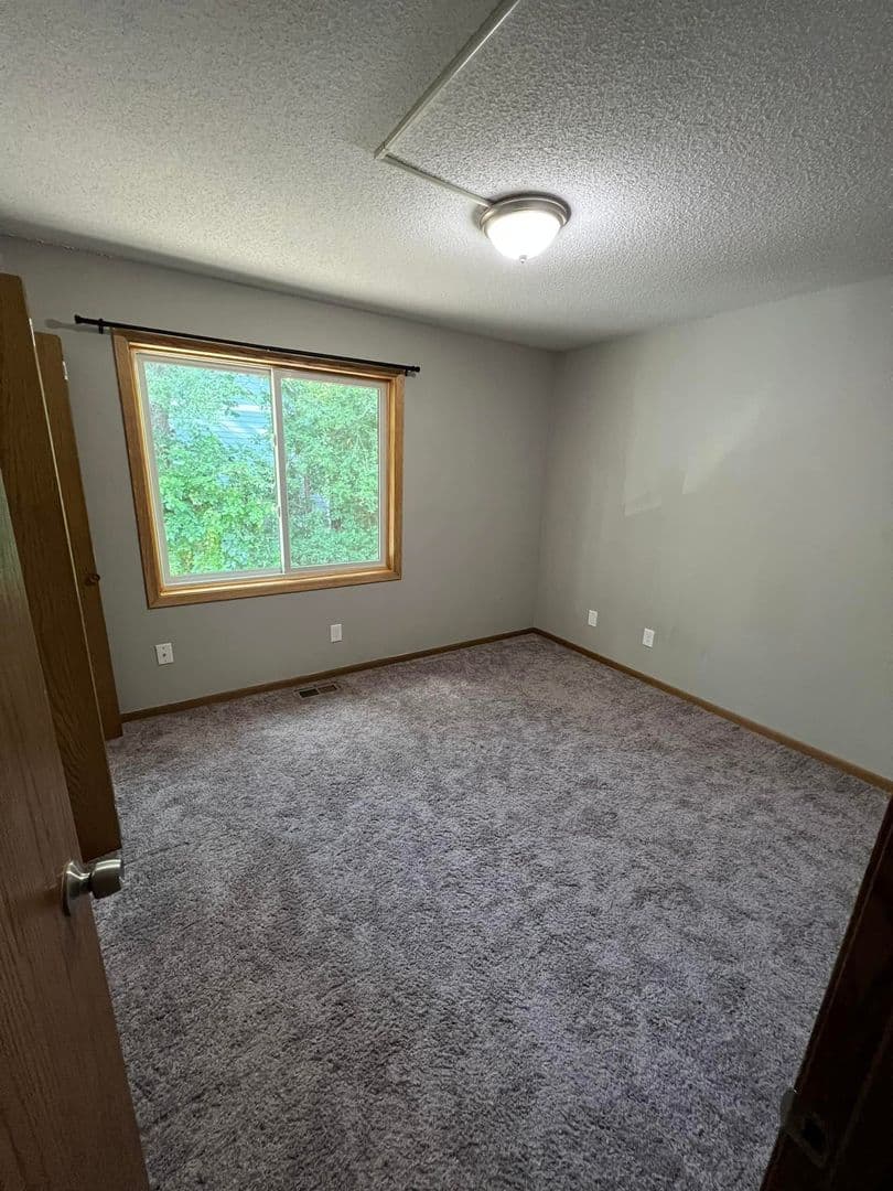 St Paul House: 1409 Farrington St