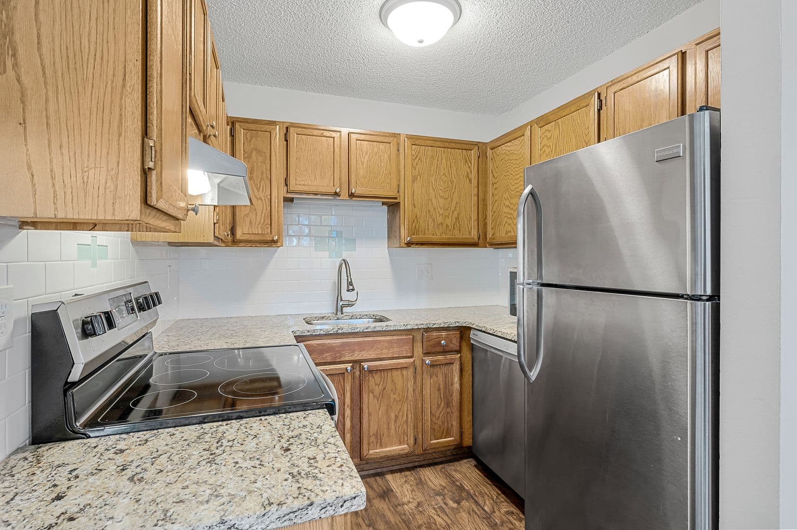 St Paul House: 1409 Farrington St