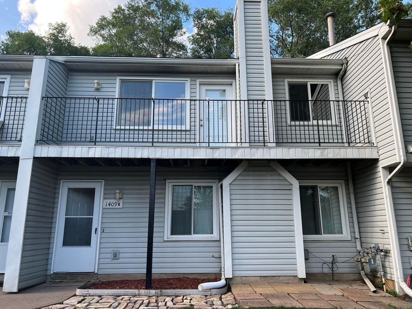 St Paul House: 1409 Farrington St