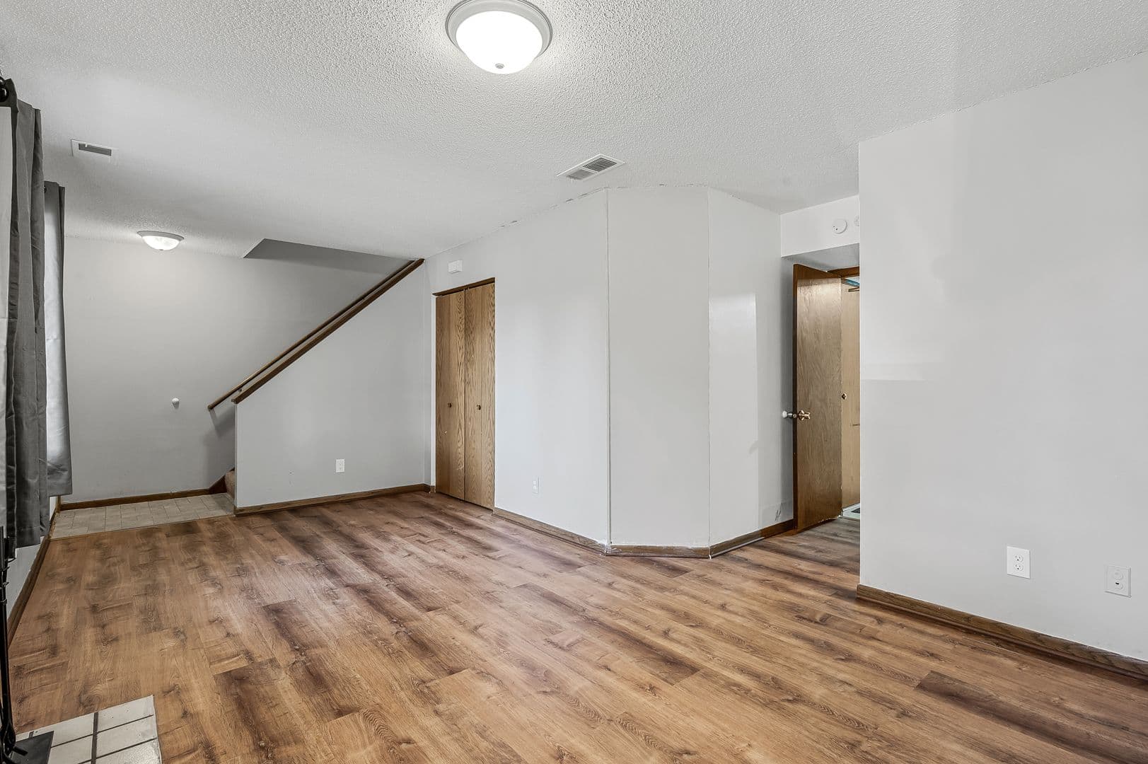 St Paul House: 1409 Farrington St