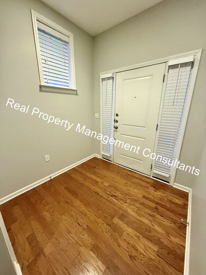 Overland Park Townhome: 7878 W 158th Ct