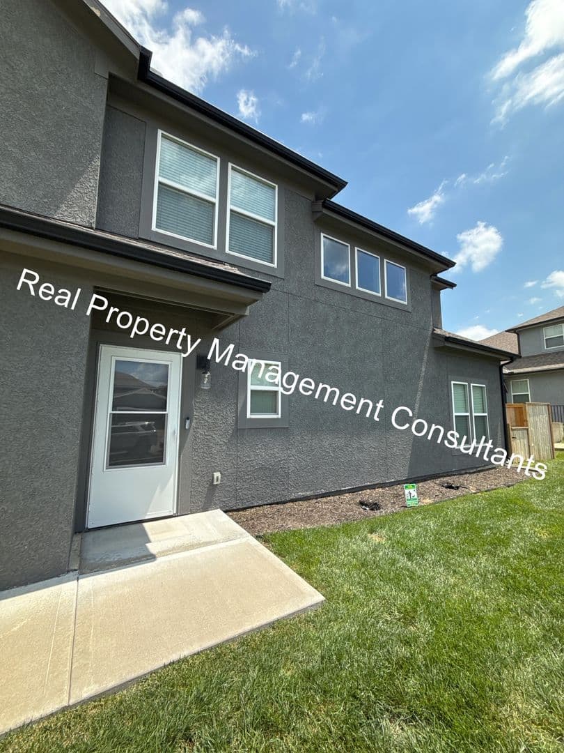 Olathe Townhome: 21847 W 123rd Ter