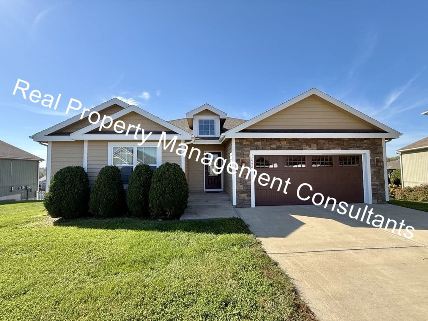 Weston House: 17948 Sunrise Dr