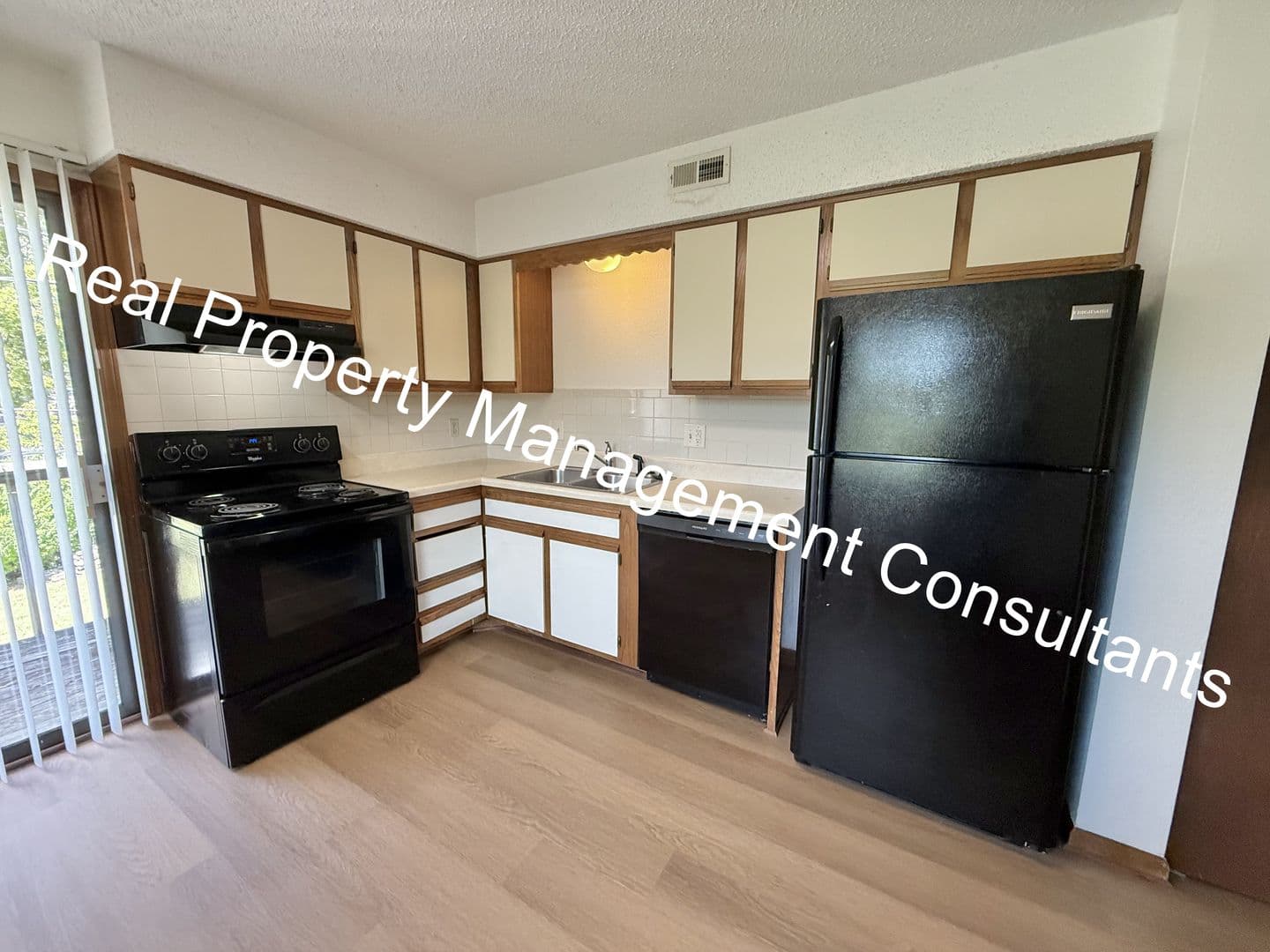 Independence House: 16604 E Gudgell Rd Unit B