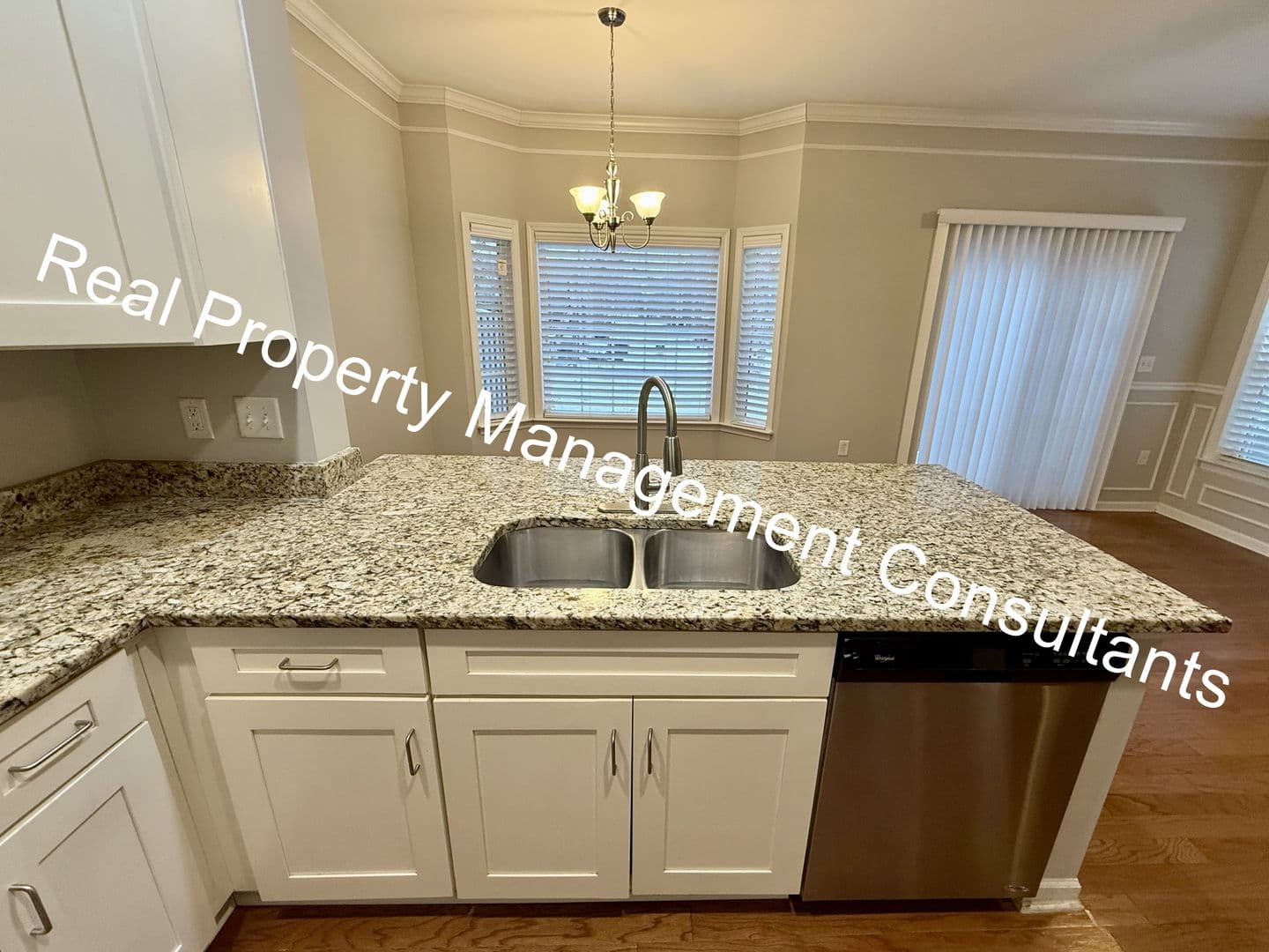 Overland Park Townhome: 7878 W 158th Ct