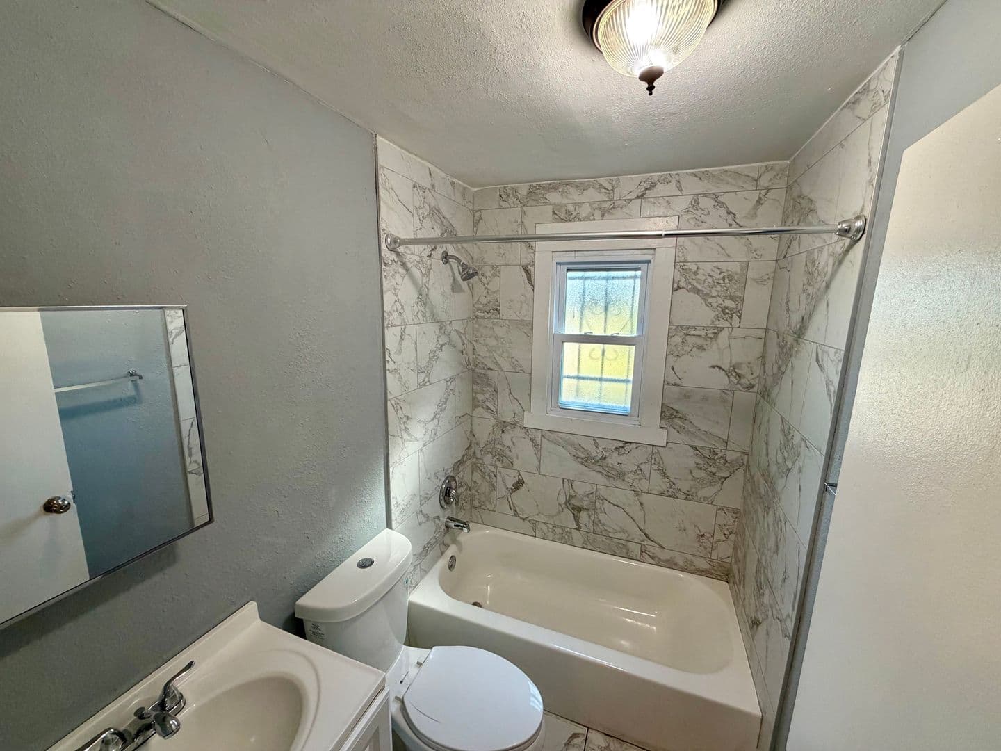 St. Louis House: 5754 Acme Ave