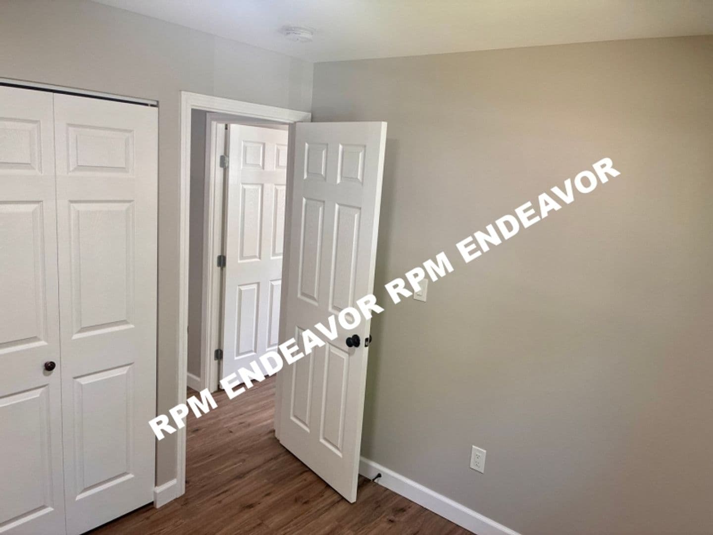St.Louis House: 1124 Baron Avenue