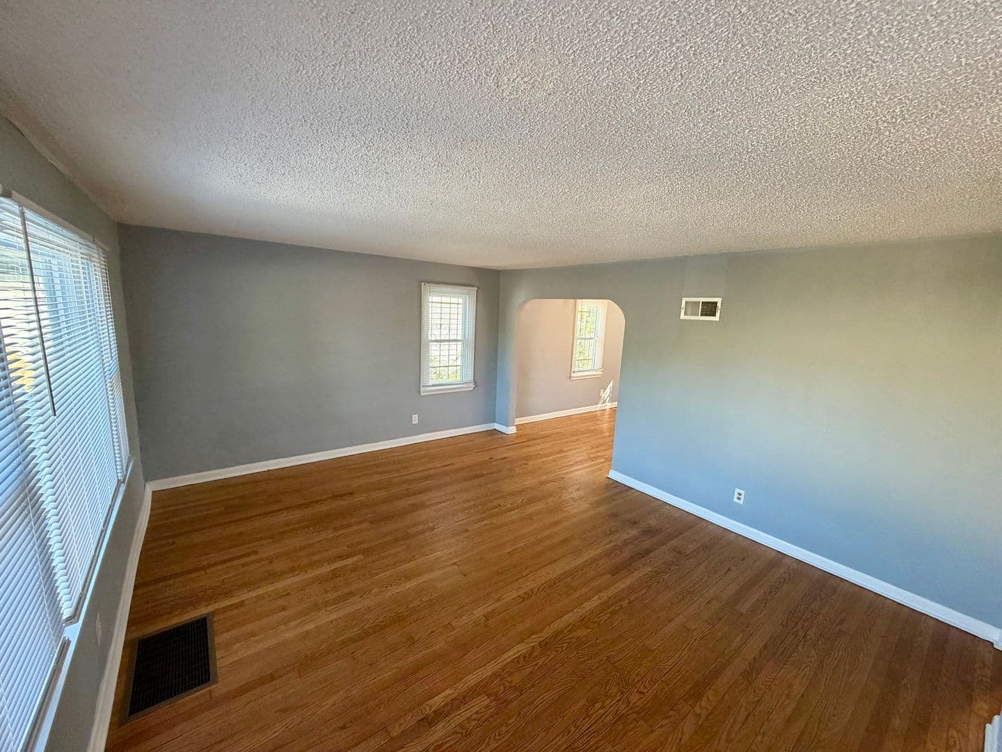 St. Louis House: 5754 Acme Ave