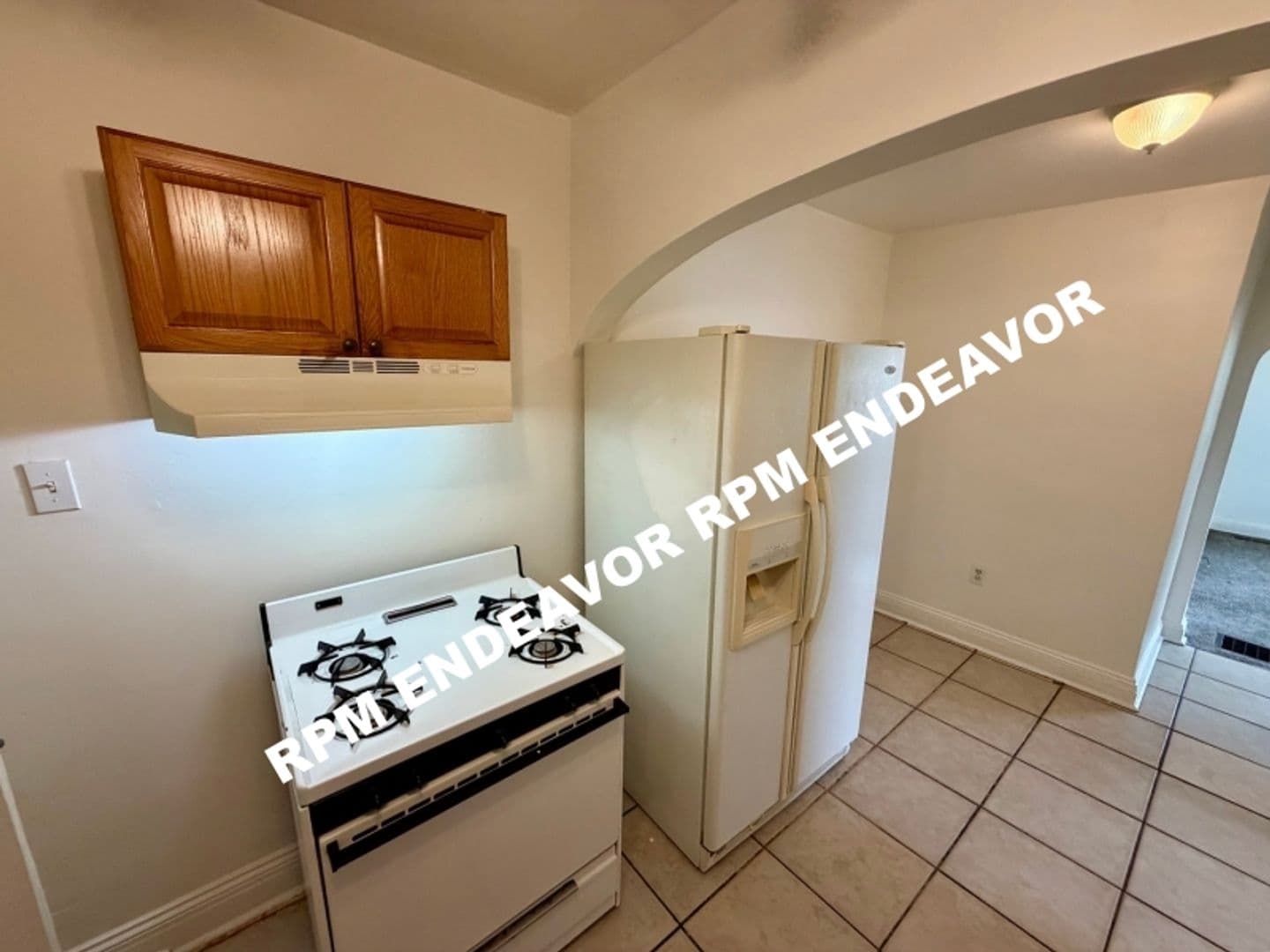 St.Louis Apartment: 5454 North Kingshighway