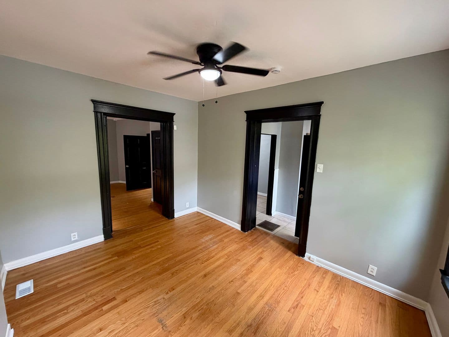 St Louis House: 3410 Osage Street