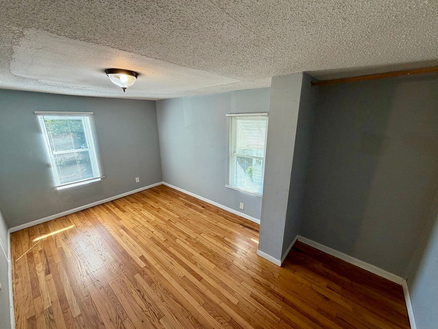 St. Louis House: 5754 Acme Ave