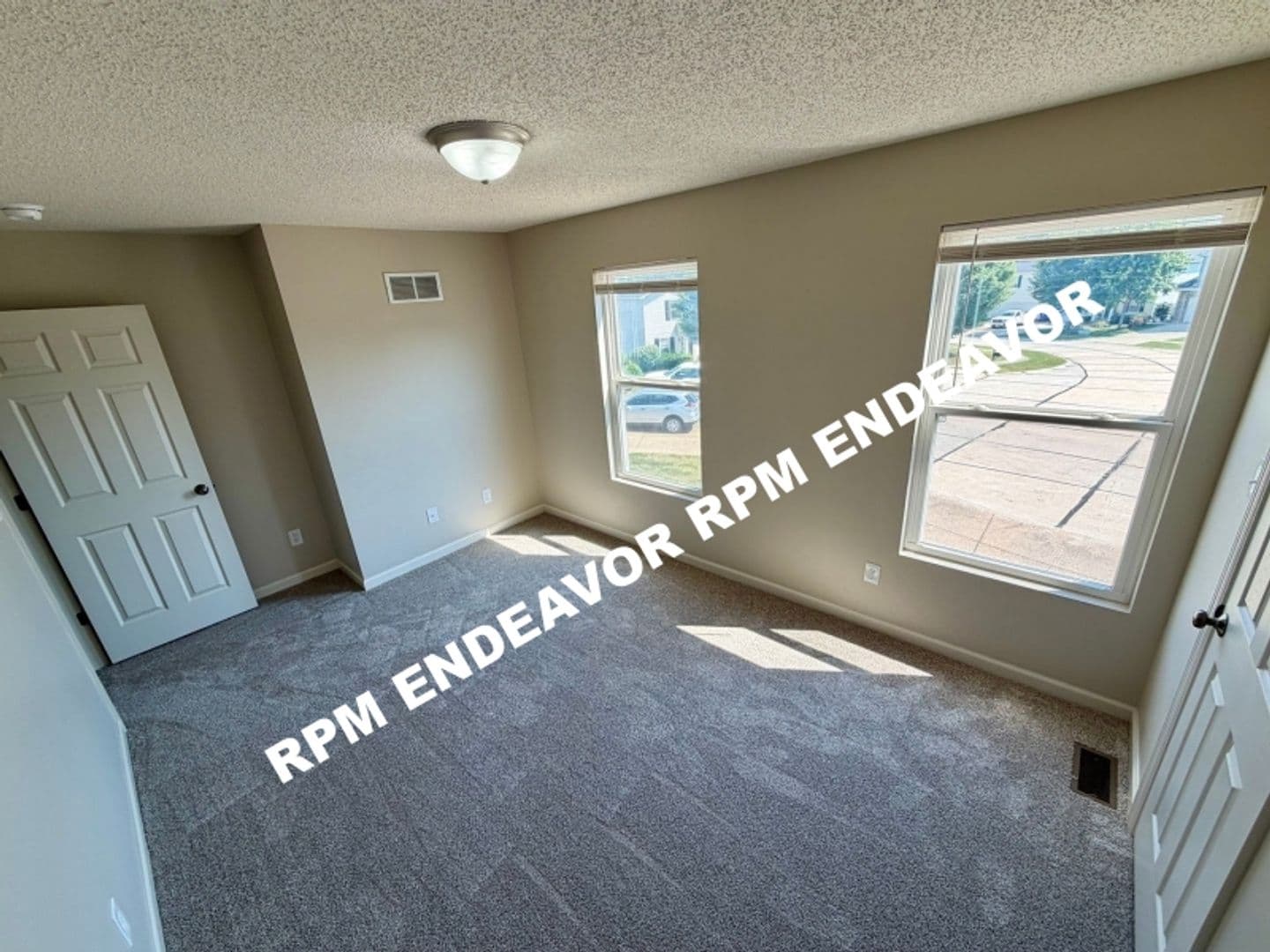 Wentzville House: 37 Chesterfield Ct