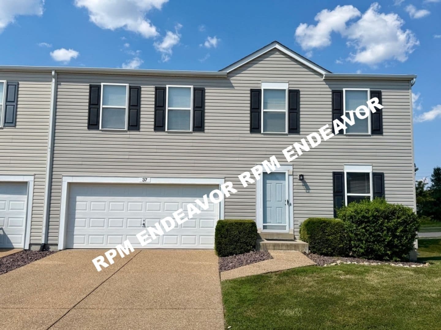 Wentzville House: 37 Chesterfield Ct