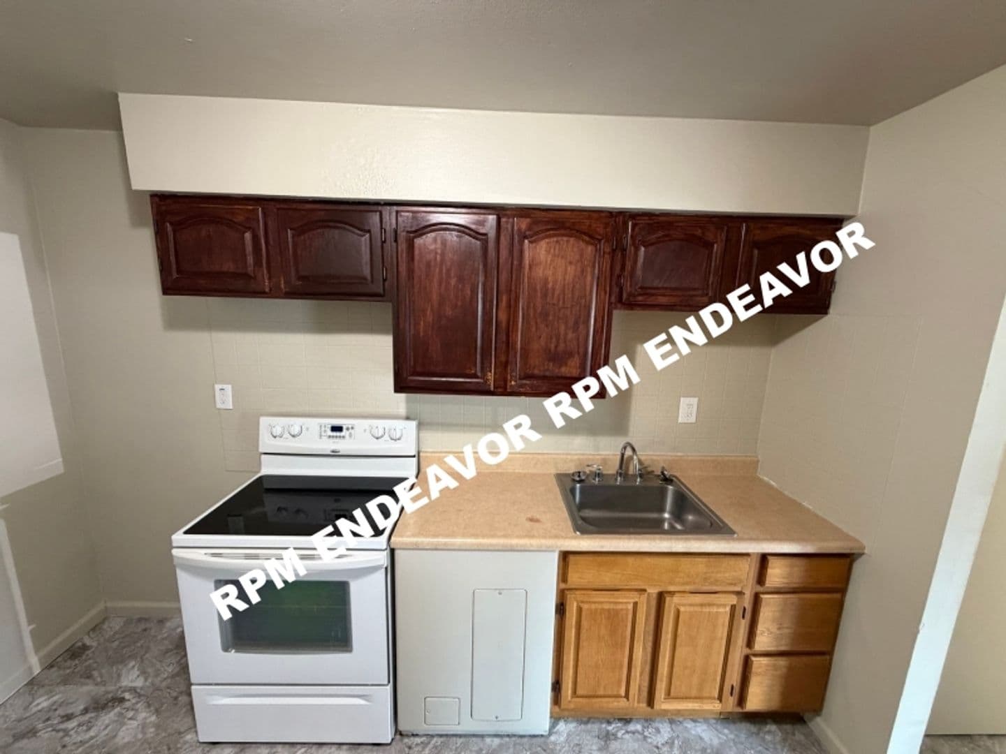 St Louis Apartment: 6149 - 6150 Garfield Ave