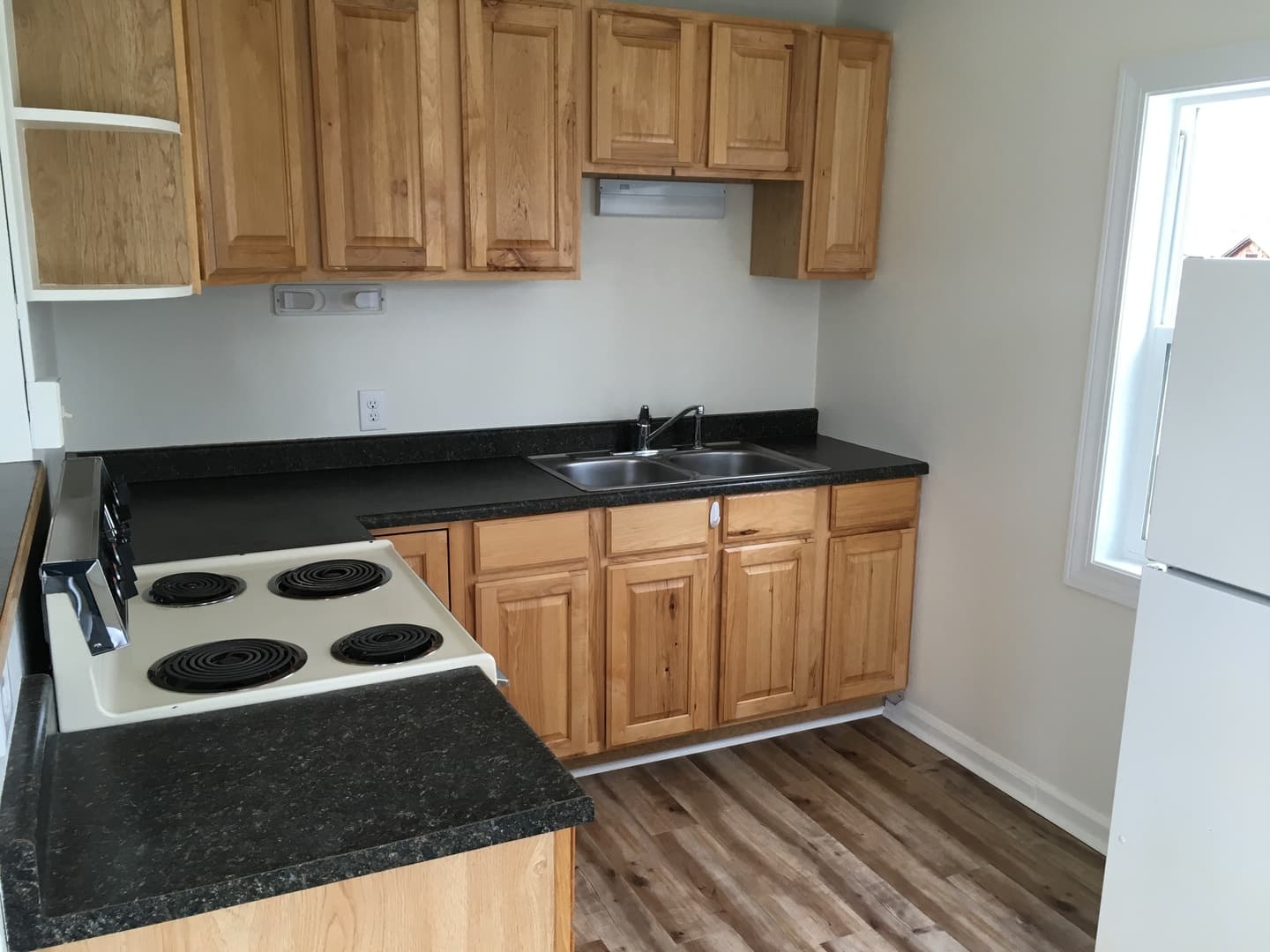 Hamilton House: 700 Madison