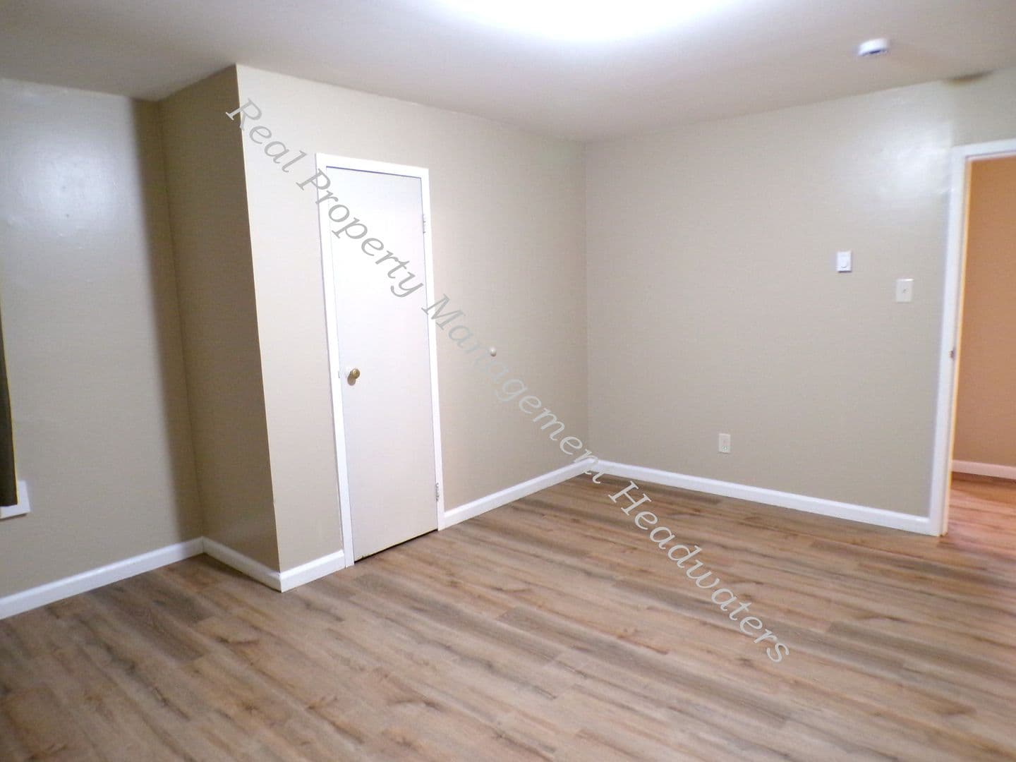 Basin Apartment: 103 Spruce Street