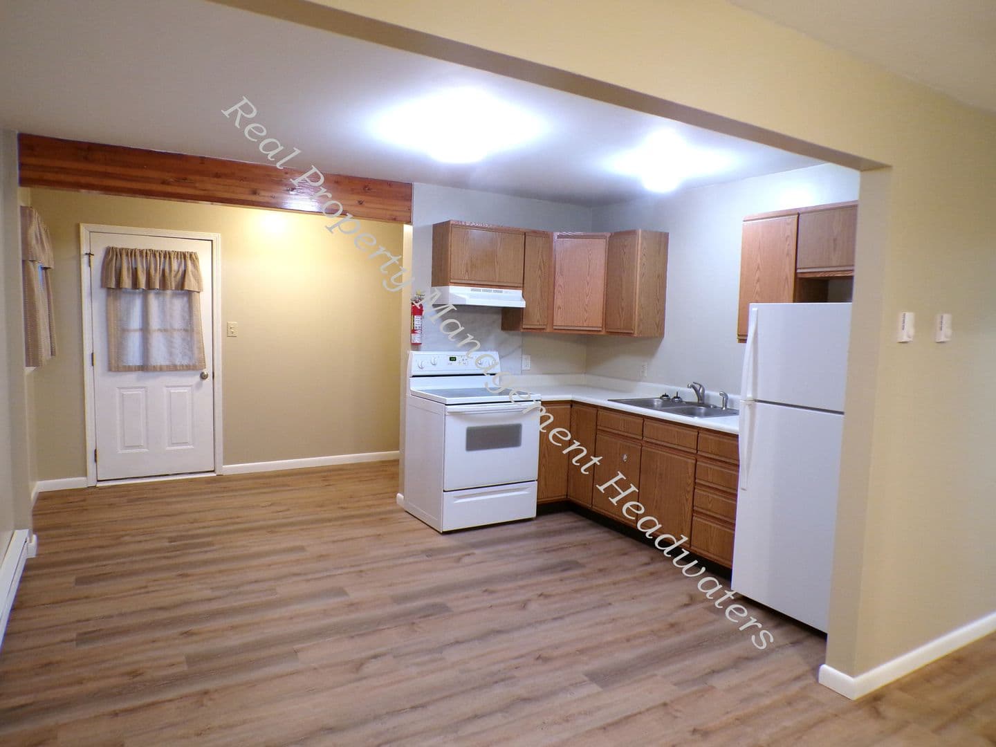 Basin Apartment: 103 Spruce Street