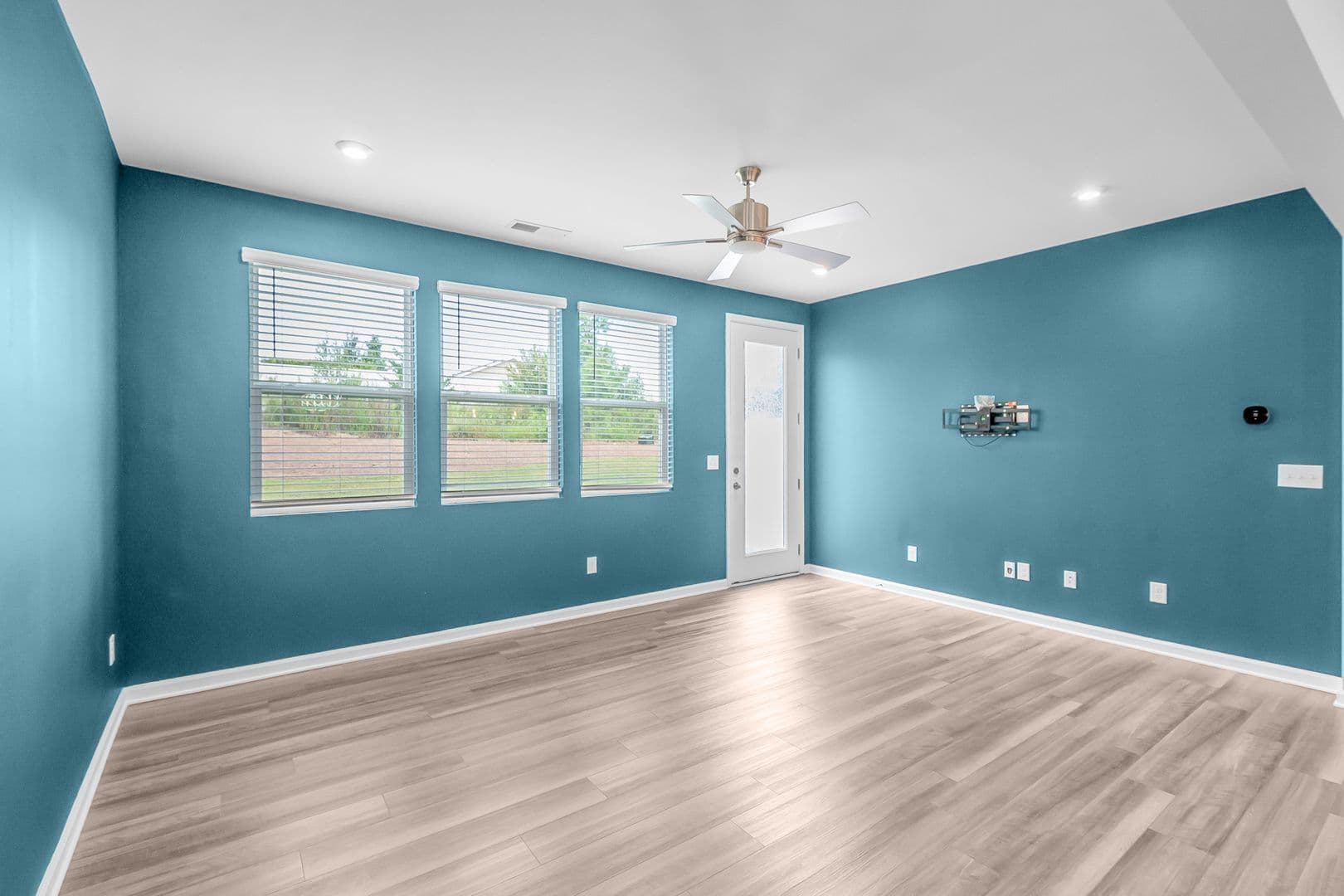 Charlotte House: 9050 Northfield Crossing Drive